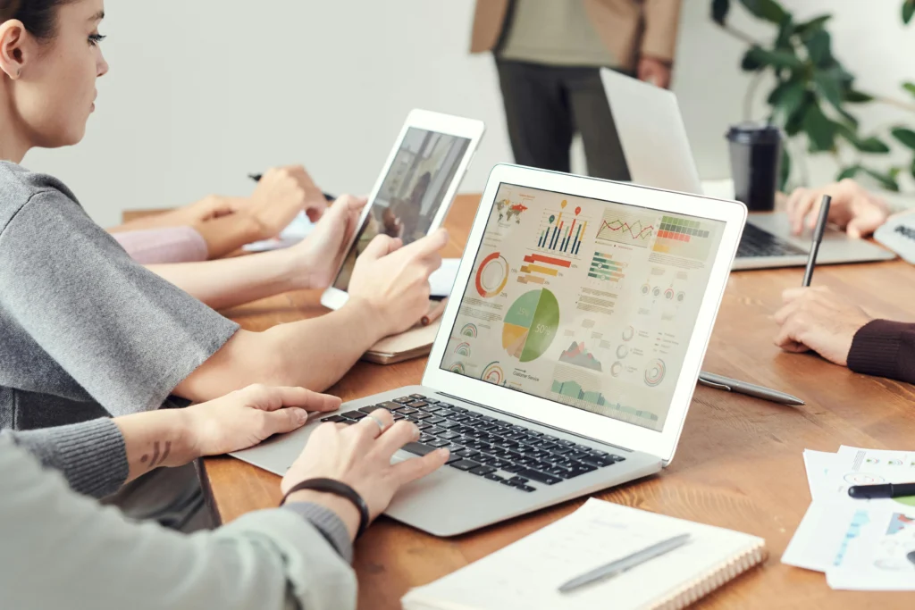 SaaS SEO agency team analyzing data